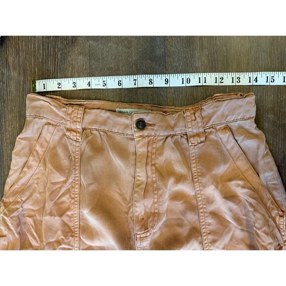 URBAN OUTFITTERS Camel Loose Fit Baggy Pants Women size 6 - Picture 7 of 8